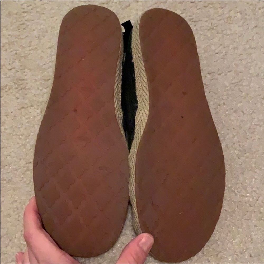 UGG flats - Picture 4 of 4